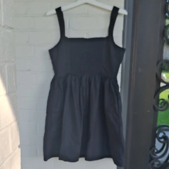A New Day Black Fitted Pleated Tank Top - Picture 8 of 10